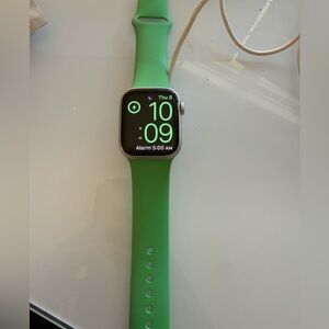 Apple Watch Series 8 (GPS)